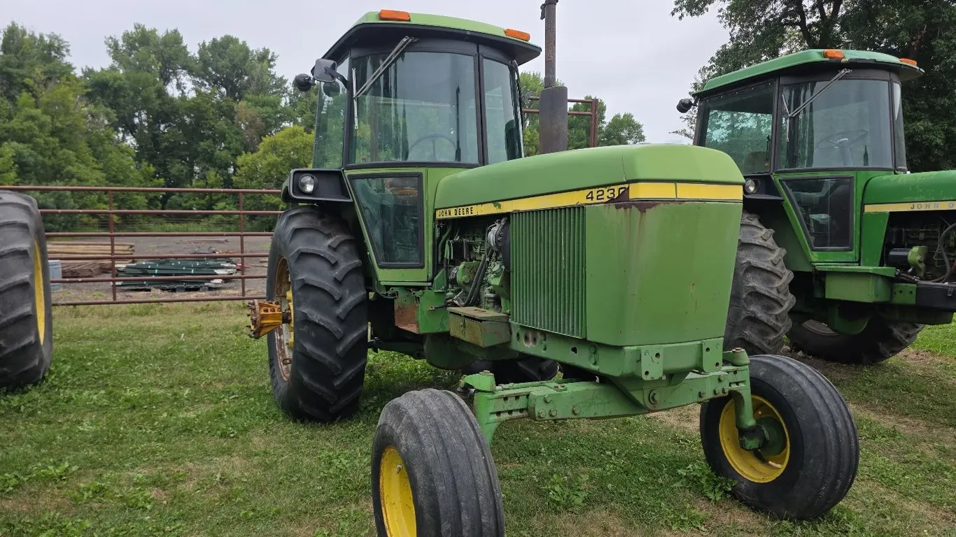 JOHN DEERE 4230 non running