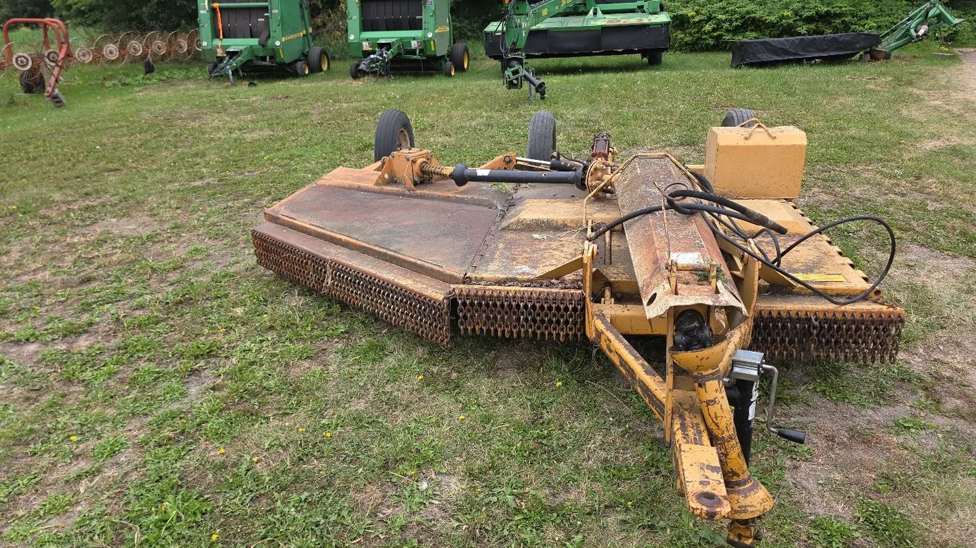 10' Woods batwing HD 315 mower