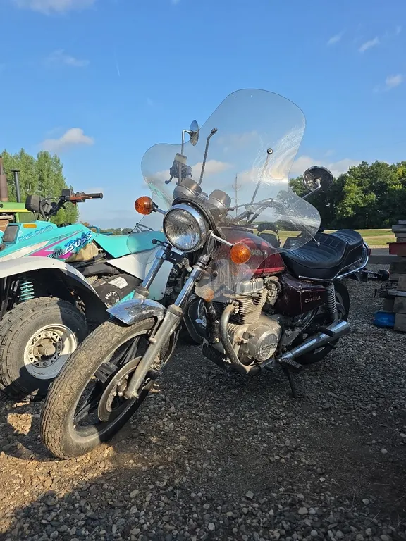Honda CM400A hondamatic motorcycle NON RUNNING