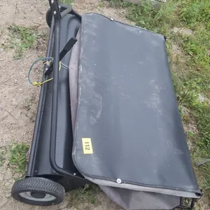 Lawn sweeper