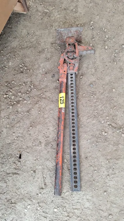Heavy duty farm jack