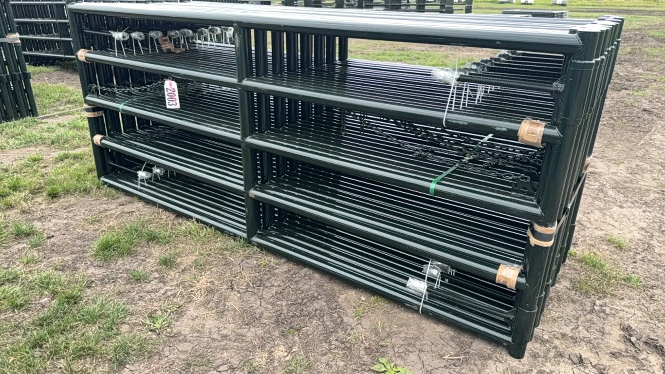 16 - NEW/UNUSED 10' H.D MAGNUM GATES - TO BE SOLD PER GATE