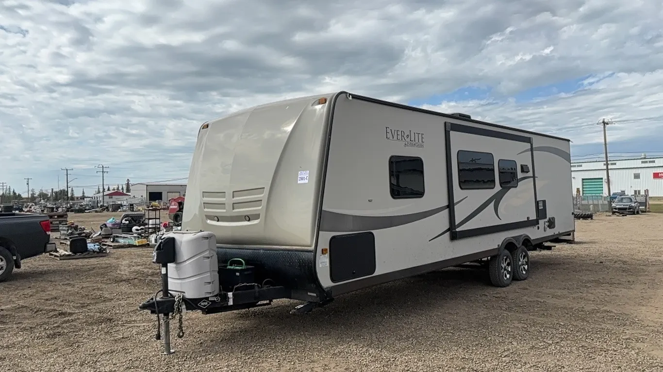 EVER LITE 31' TA BUMOER PULL TRAILER - VIN: 5ZWTE3227B1000823