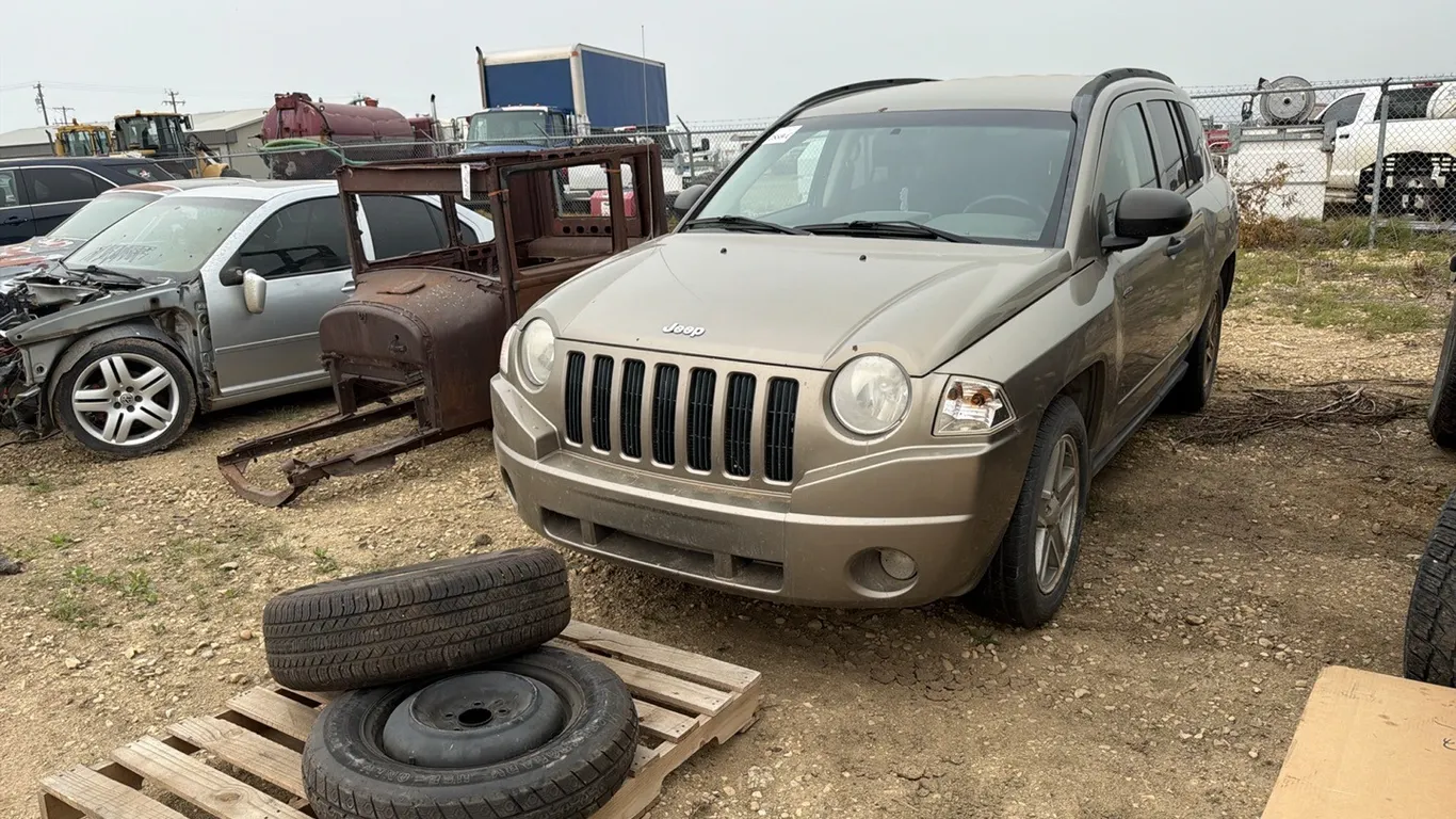 2008 JEEP COMPASS 4WD SUV - NOT RUNNING - RESTORATION PROJECT - VIN: 1J8FF47W68D700130