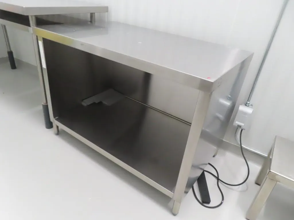 Stainless Steel Table - 30" x 48" size *Located at Spruce Grove location.