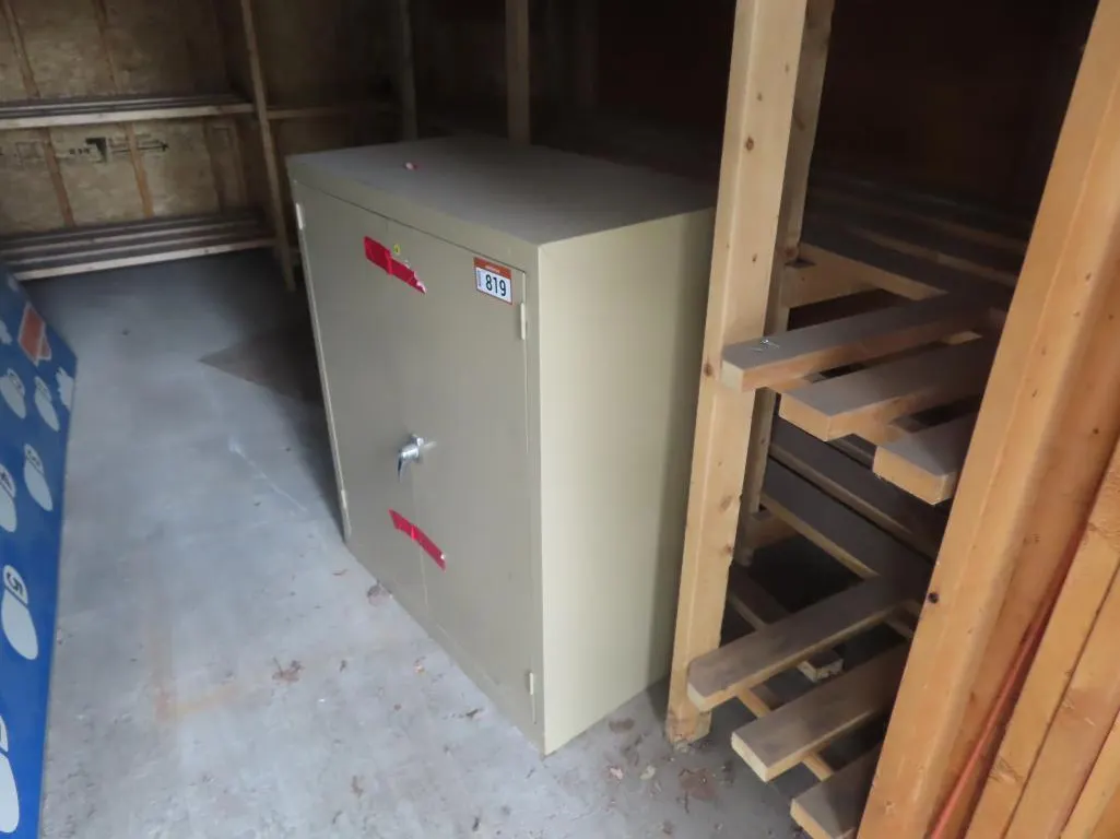 Metal 2 Door Cabinet *Located at 4831 93 Ave, Edm.