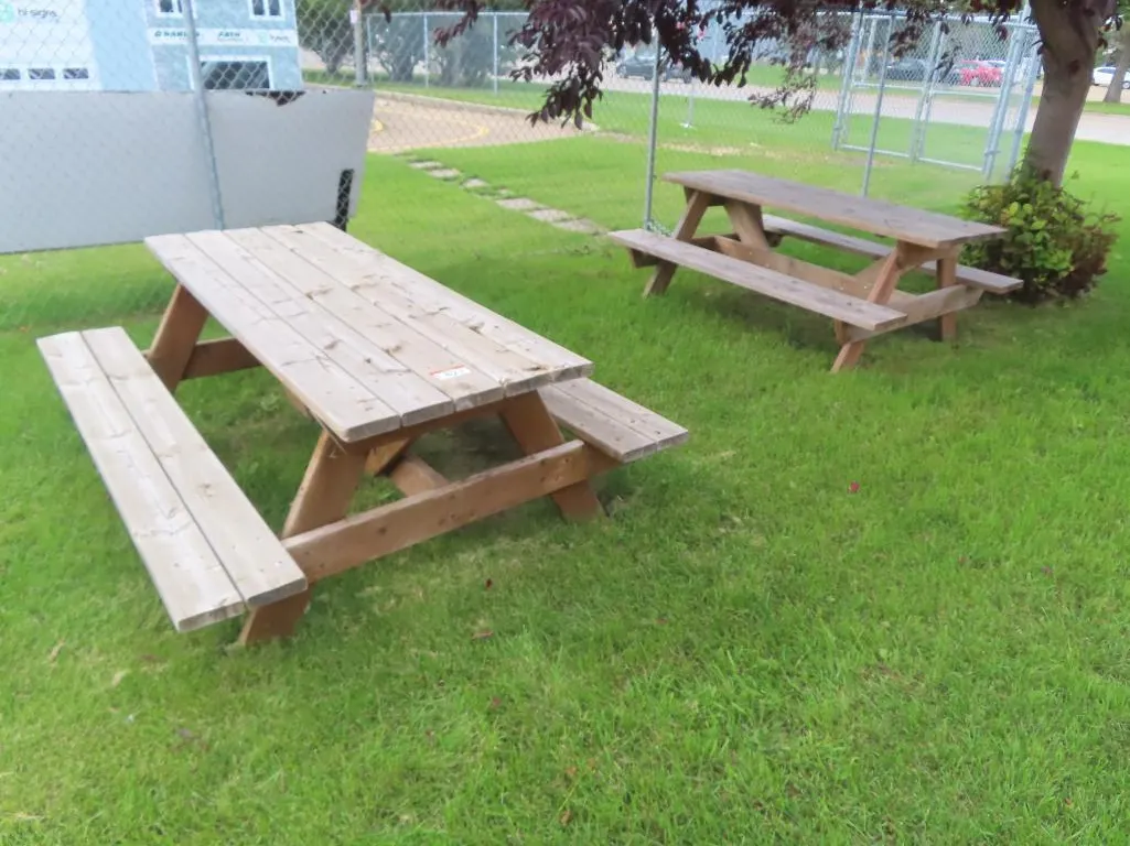 Lot - (2) Wooden Picnic Tables *Located at 4831 93 Ave, Edm.
