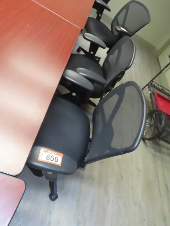 Lot - (2) Mesh and Fabric Task Chairs *Located at 4831 93 Ave, Edm.