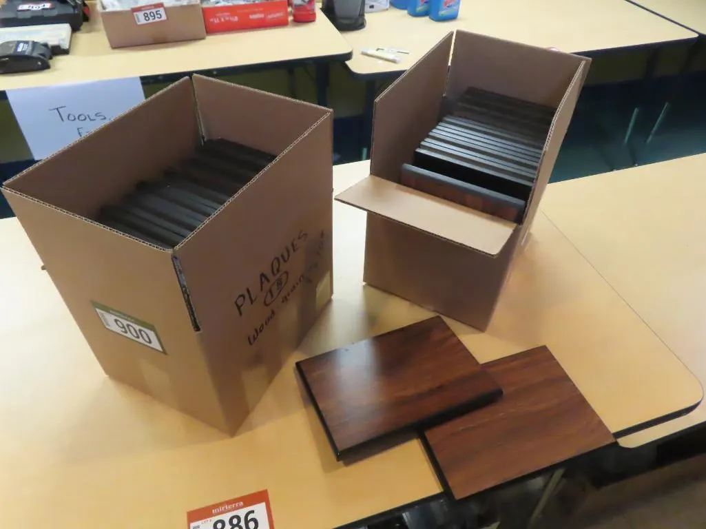Lot - Assorted Wood Plaques *Located at 4831 93 Ave, Edm.
