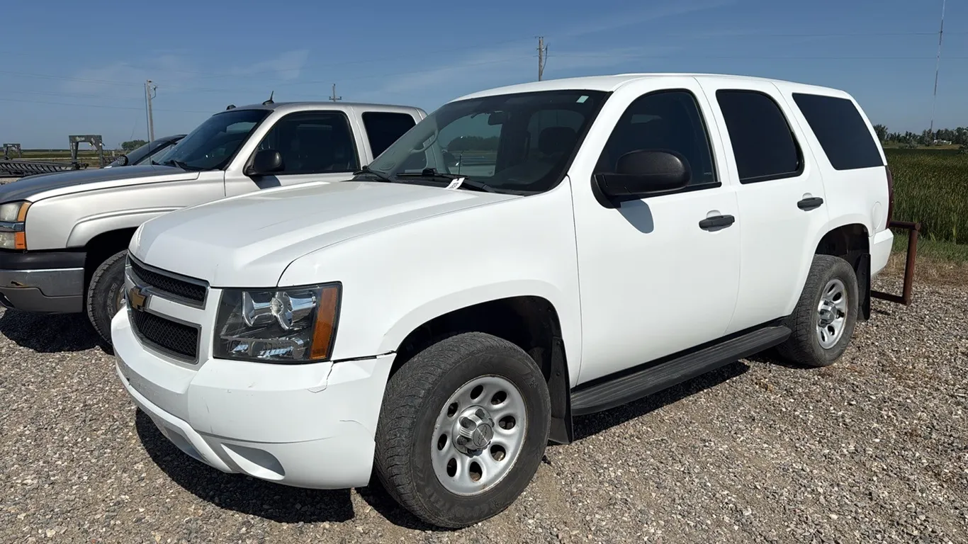 ID 0326 2013 Chevrolet Tahoe