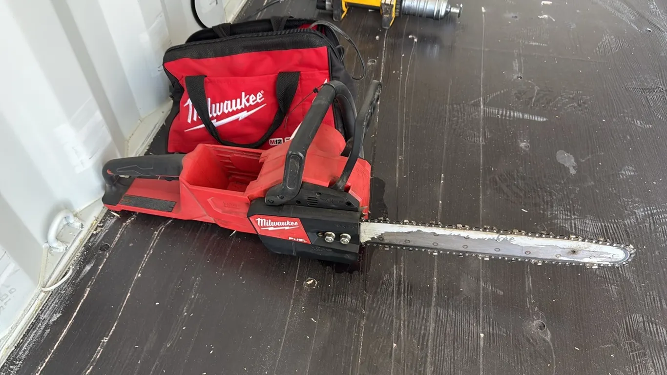 ID 0299 Screw Gun /Chainsaw/Ratchet