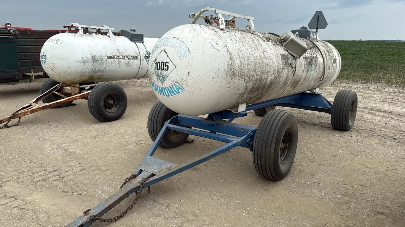 ID 0302 NH3 Trailer (blue)