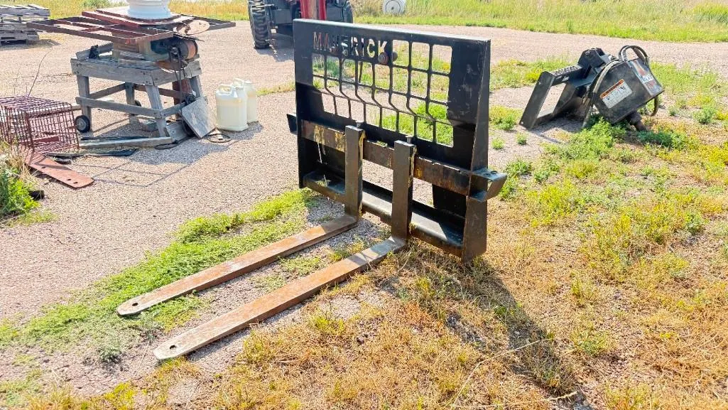 Maverick Pallet Forks