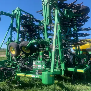 John Deere 1870 Air Seeder
