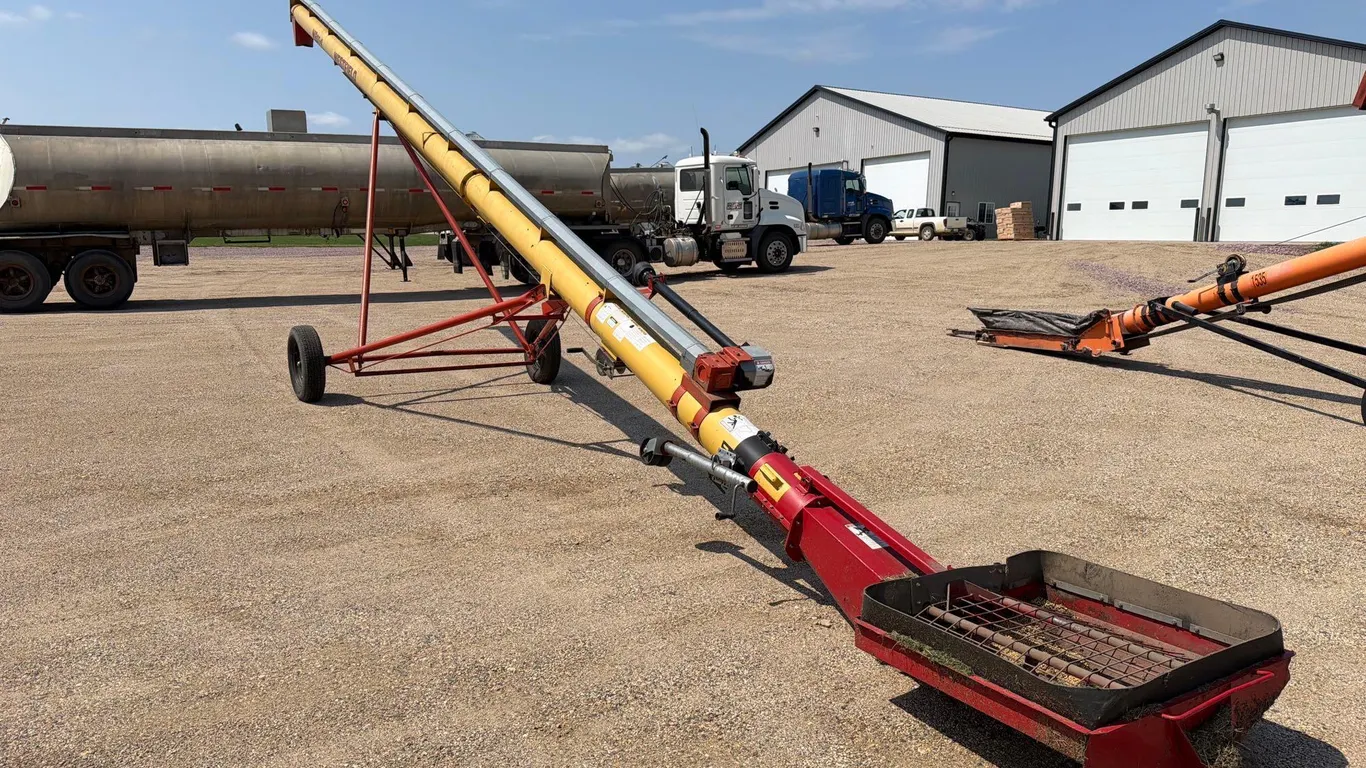 Westfield WR100-41 Truck Auger