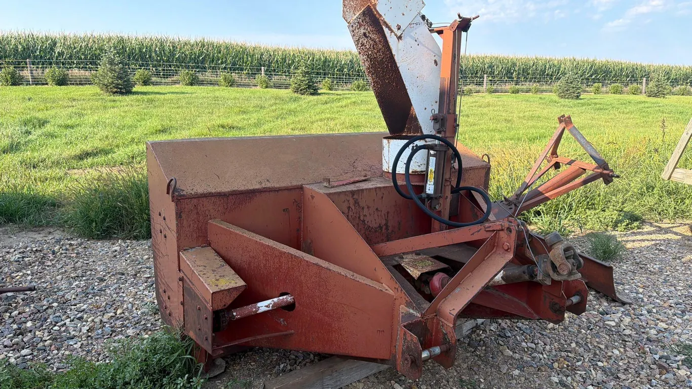 8ft 3pt Snowblower