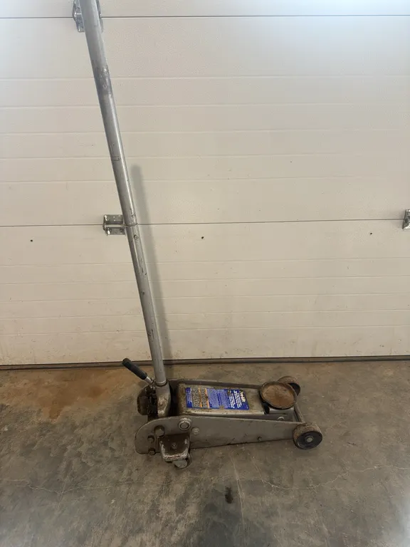 3 ton floor jack