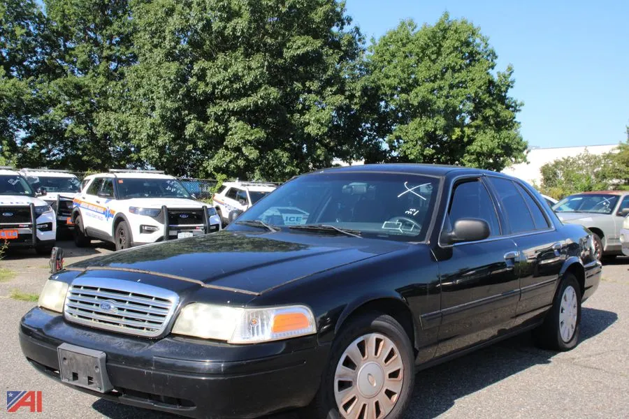 2007 Ford Crown Victoria 4DSD/Police Interceptor