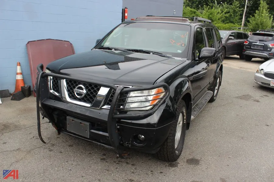 2006 Nissan Pathfinder SUV (Parts Only)