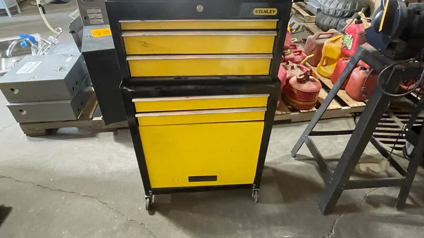 Stanley Tool Chest on Rolling Stand