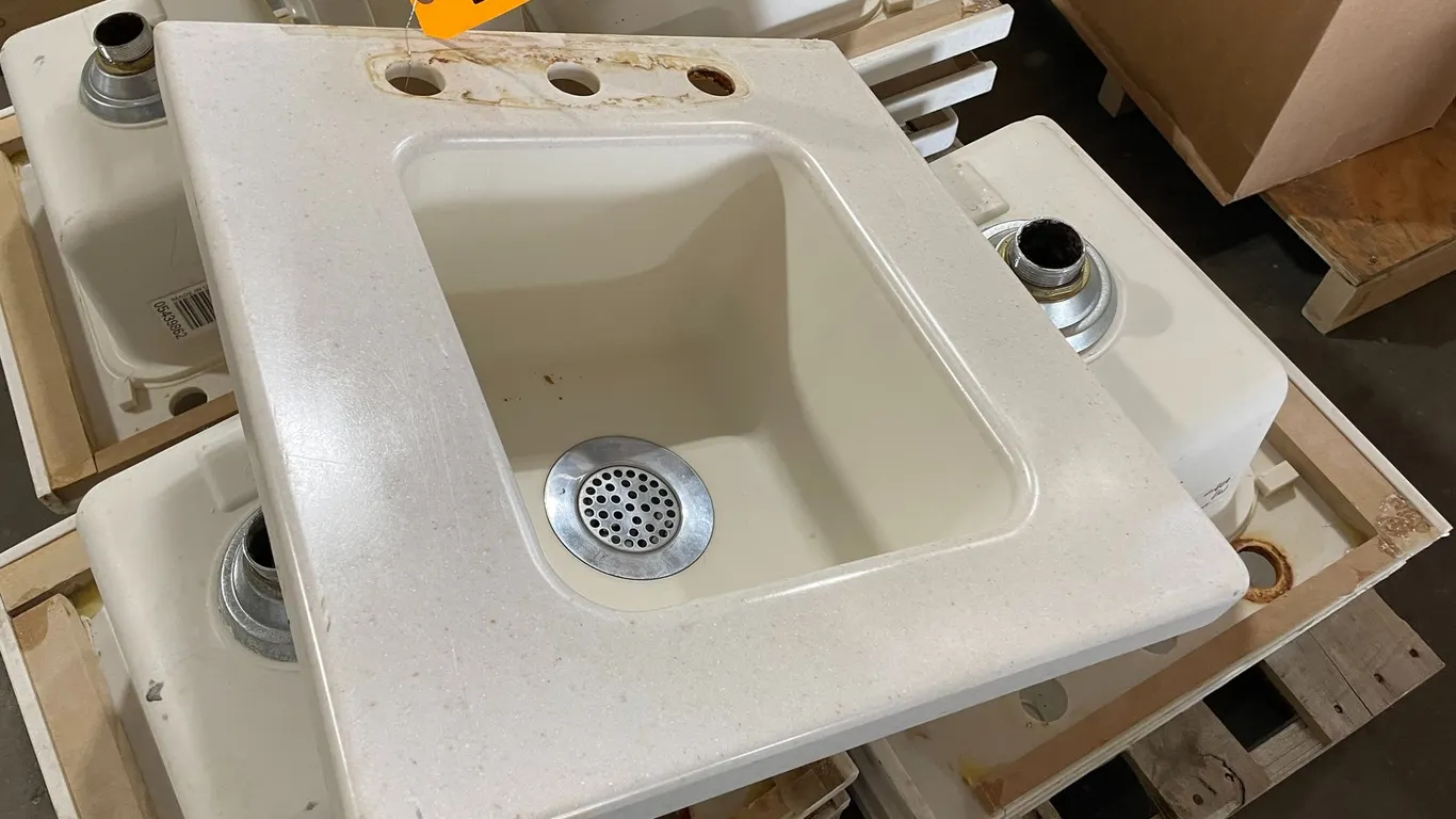 (7) Corian Sinks