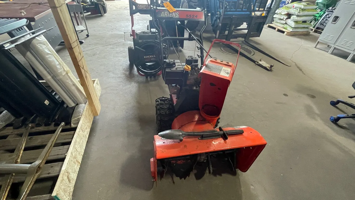 Ariens 5524 Walk Behind Snow Blower