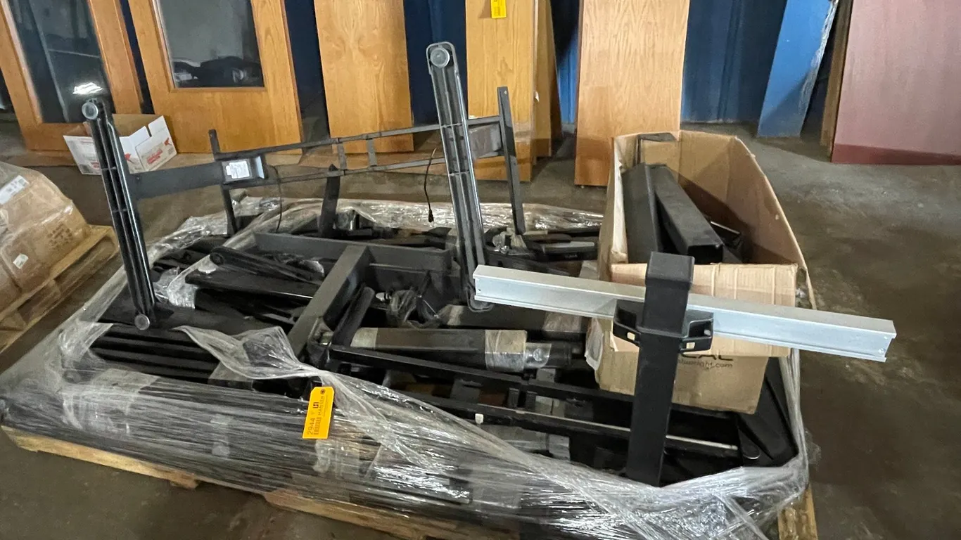 Uplift Desk Components