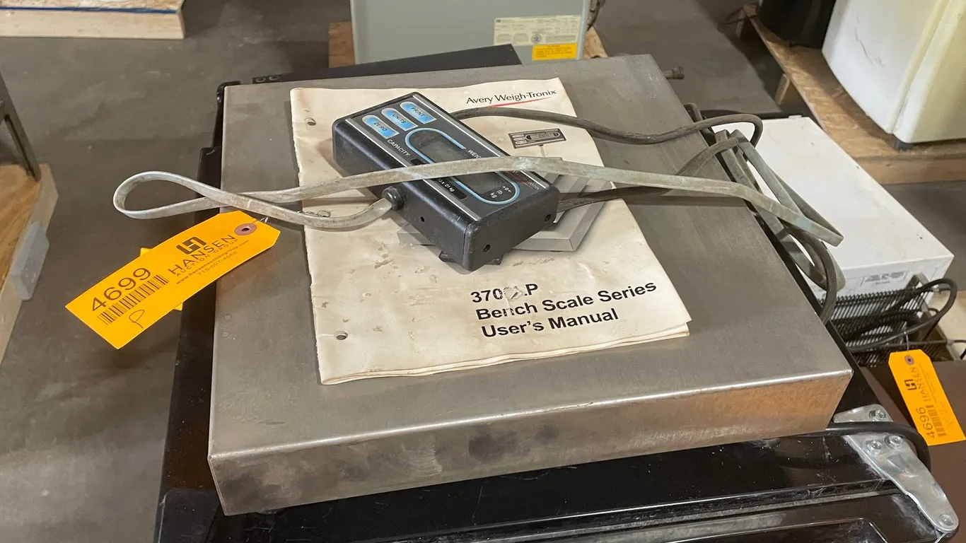 Avery Weight Pronix Bench Scales