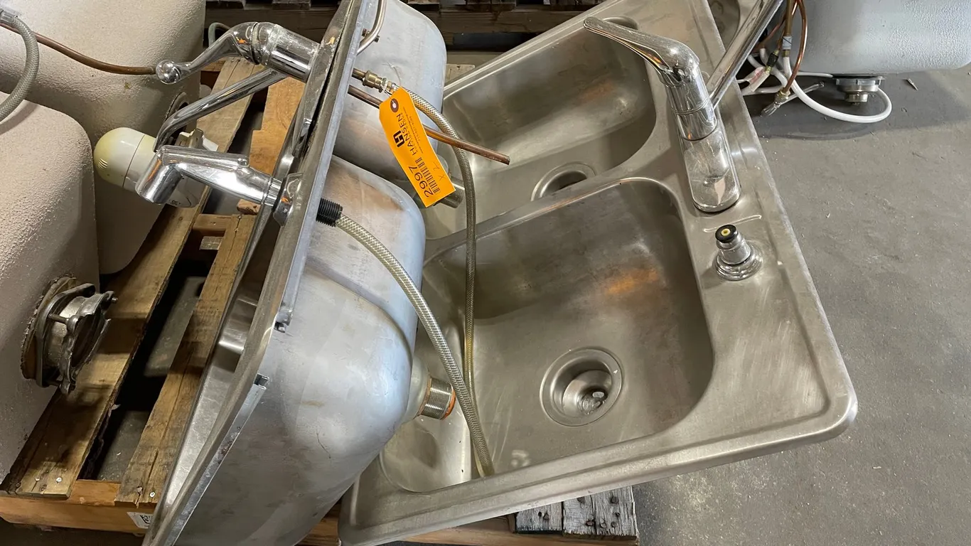 (2) Stainless Kitchen Sinks with Faucets