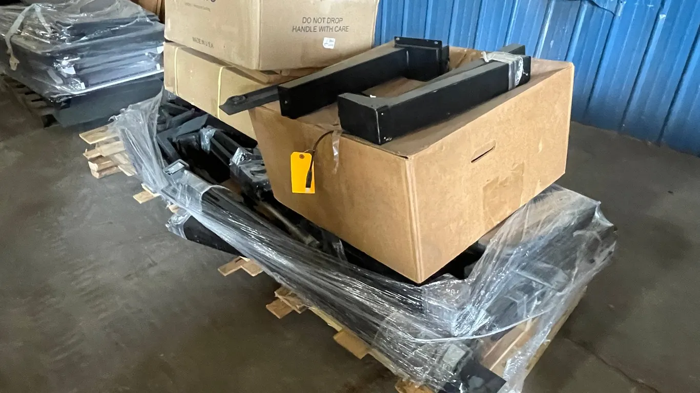 Uplift Desk Components