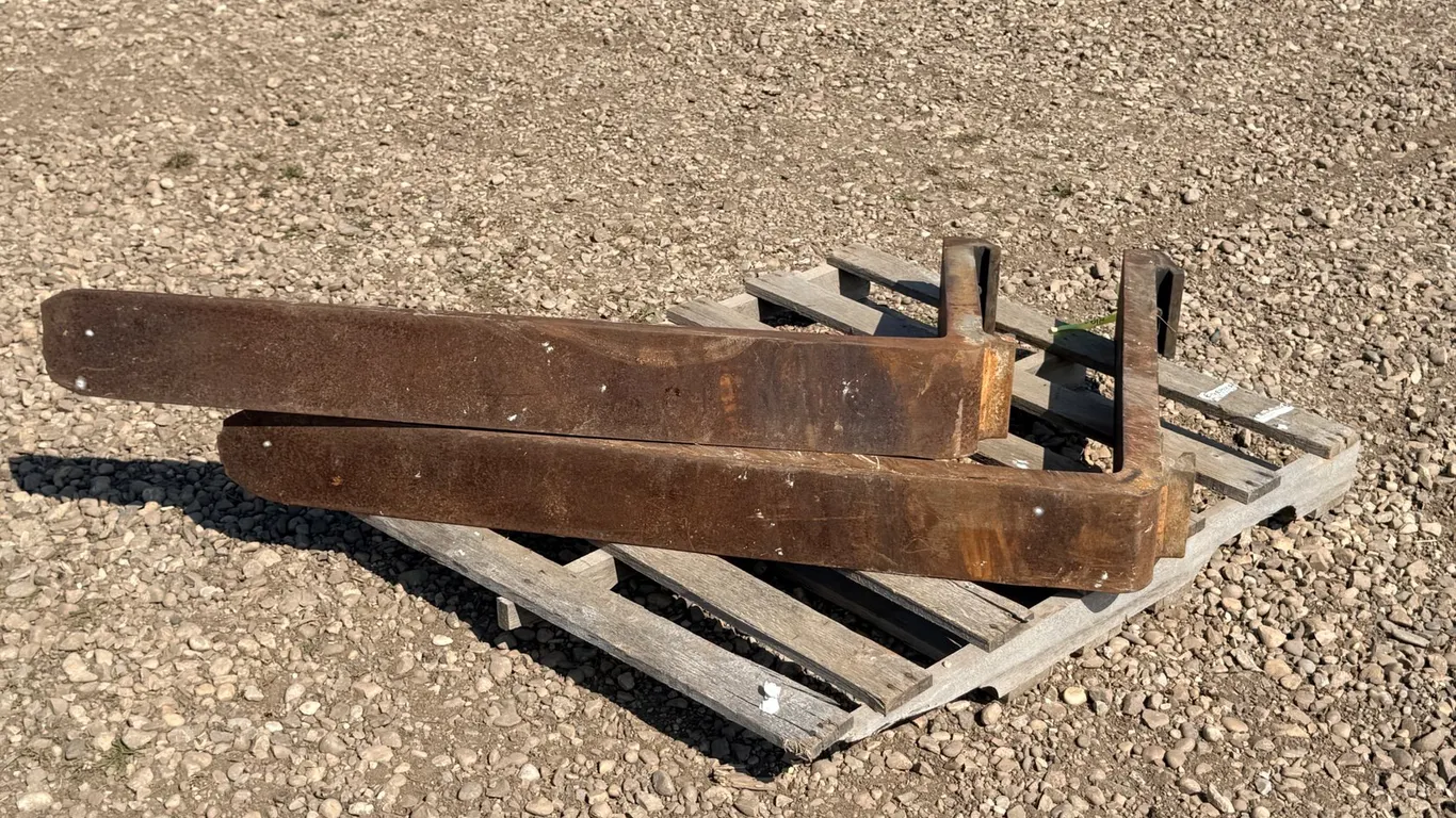 47" Pallet Forks