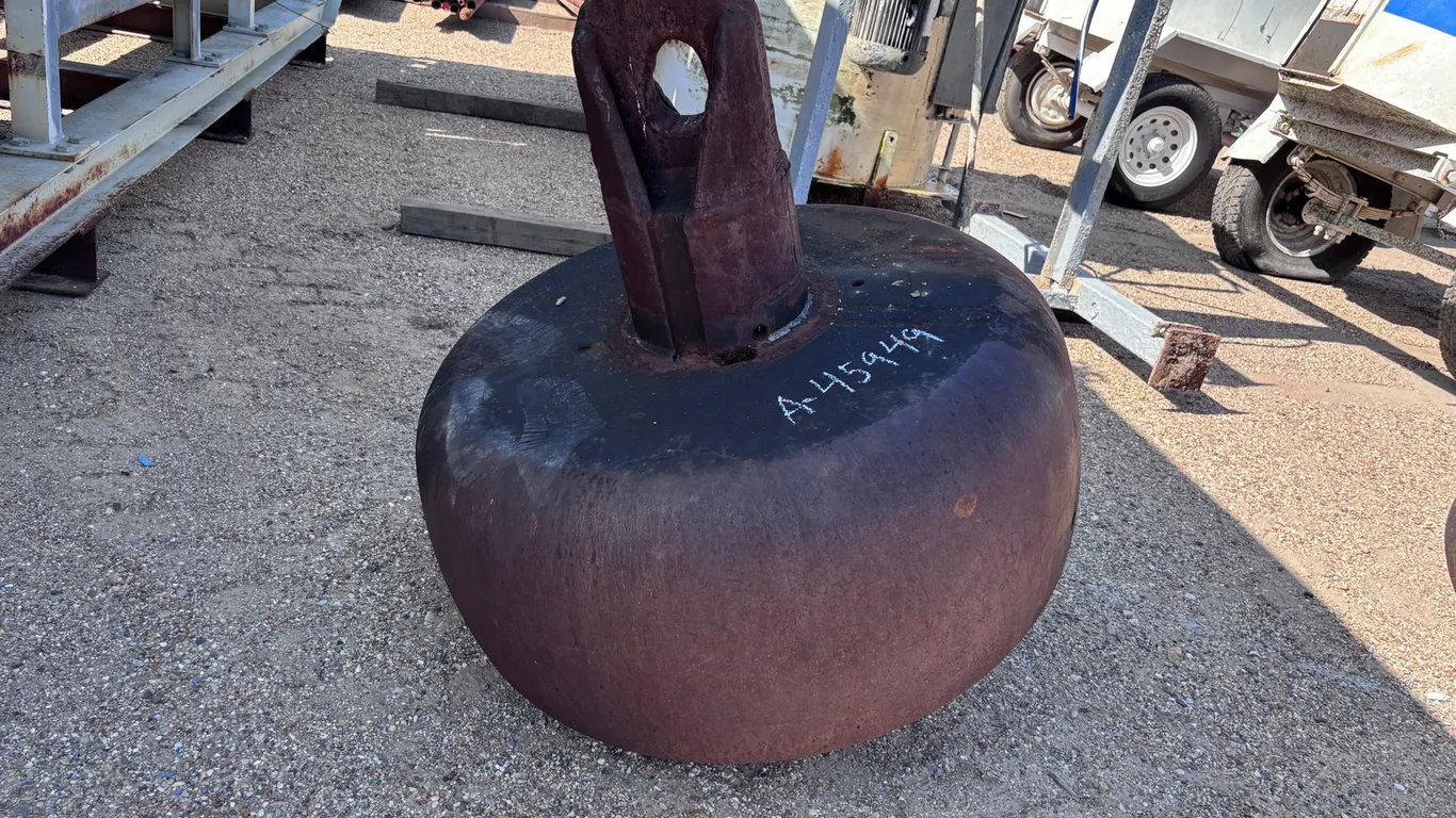 STEEL WRECKING BALL