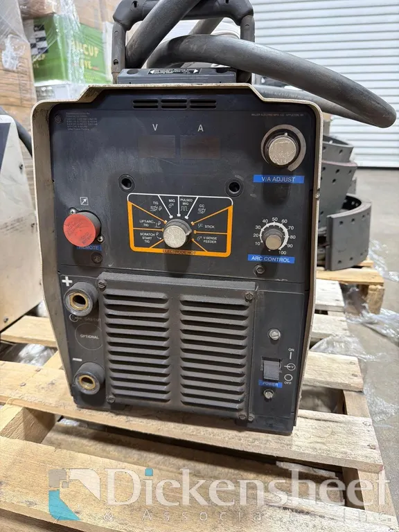 RED-D-ARC EXTREME360 MULTI-PROCESS DC INVERTER WELDER