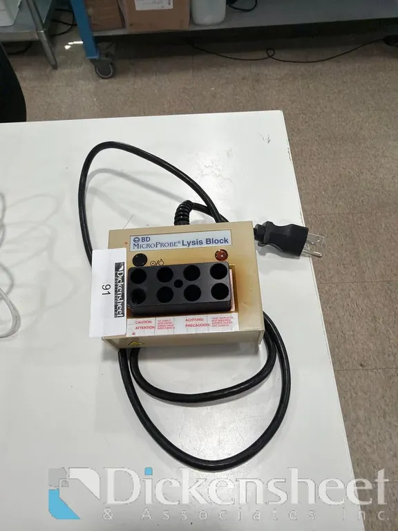 BD MICROPROBE LYSIS BLOCK HEATER