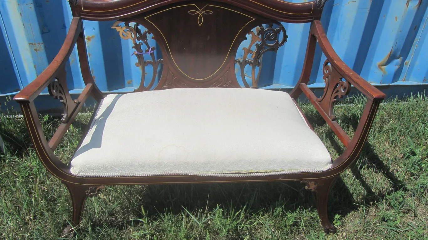 Nice Wood Upholstered Bench