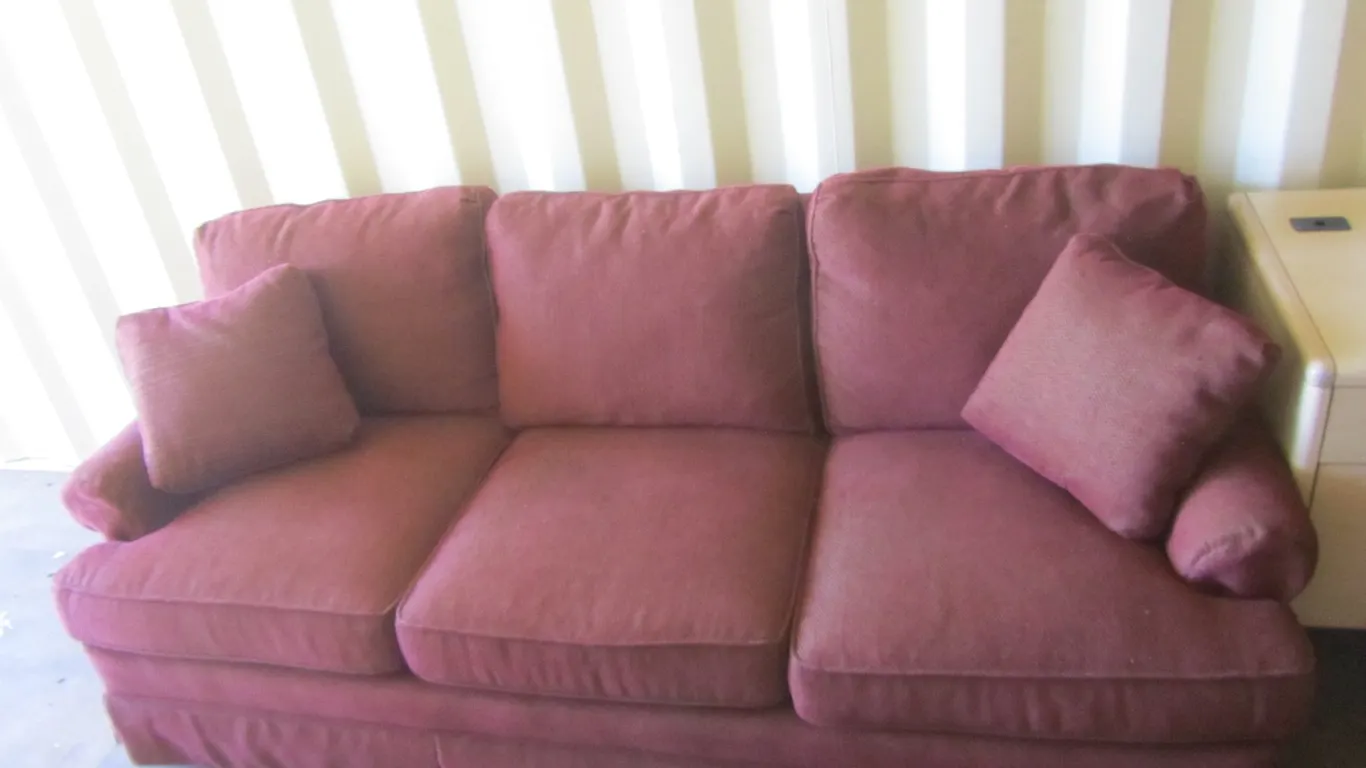 Southwood Upholstered Couch w/Throw Pillows