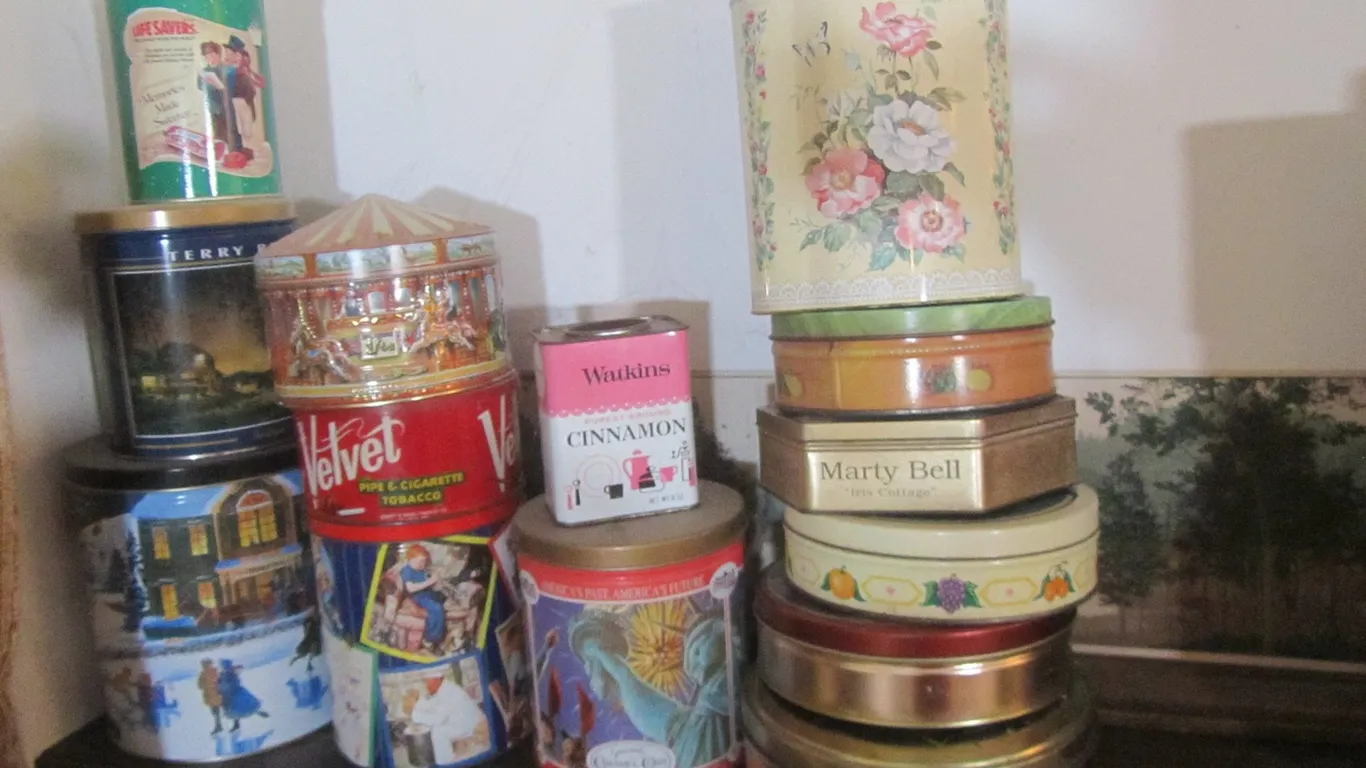 Lot Of Assorted Tins