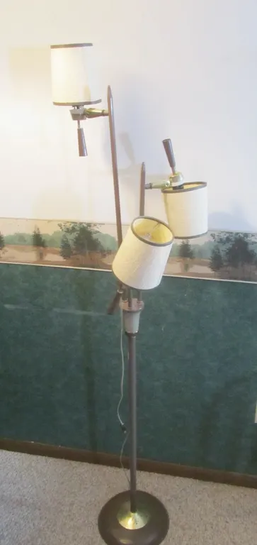 Vintage 3-Light Floor Lamp