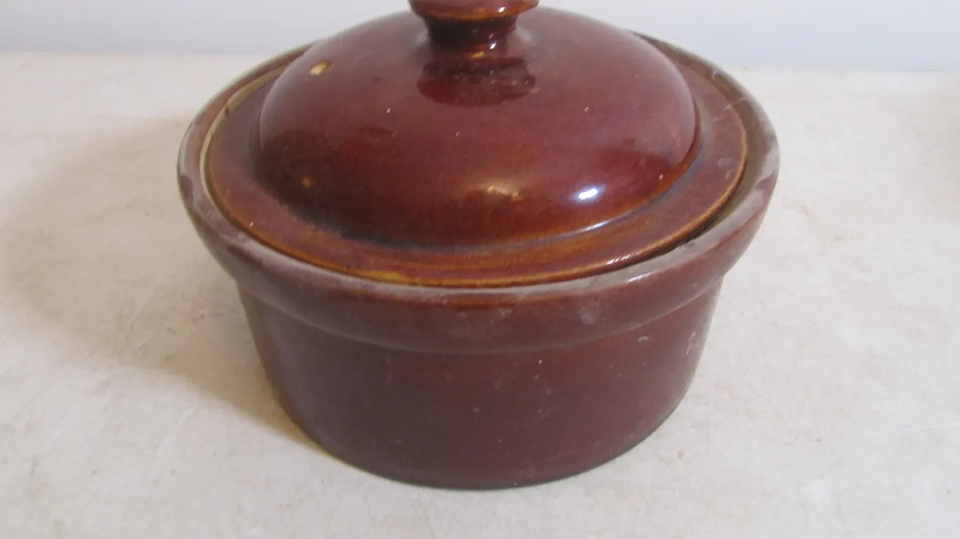 Stoneware Crock w/Lid