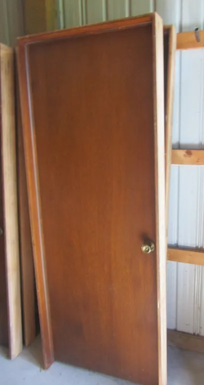 (2) Hollow Core Doors w/Door Jams