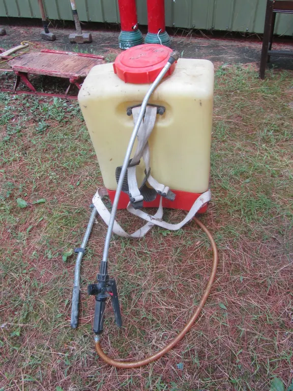 Hardi Model RY2 Backpack Sprayer
