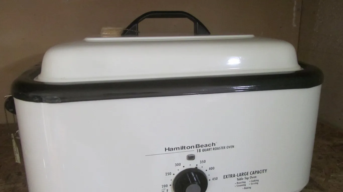Hamilton Beach 18 Qt. Roaster Oven