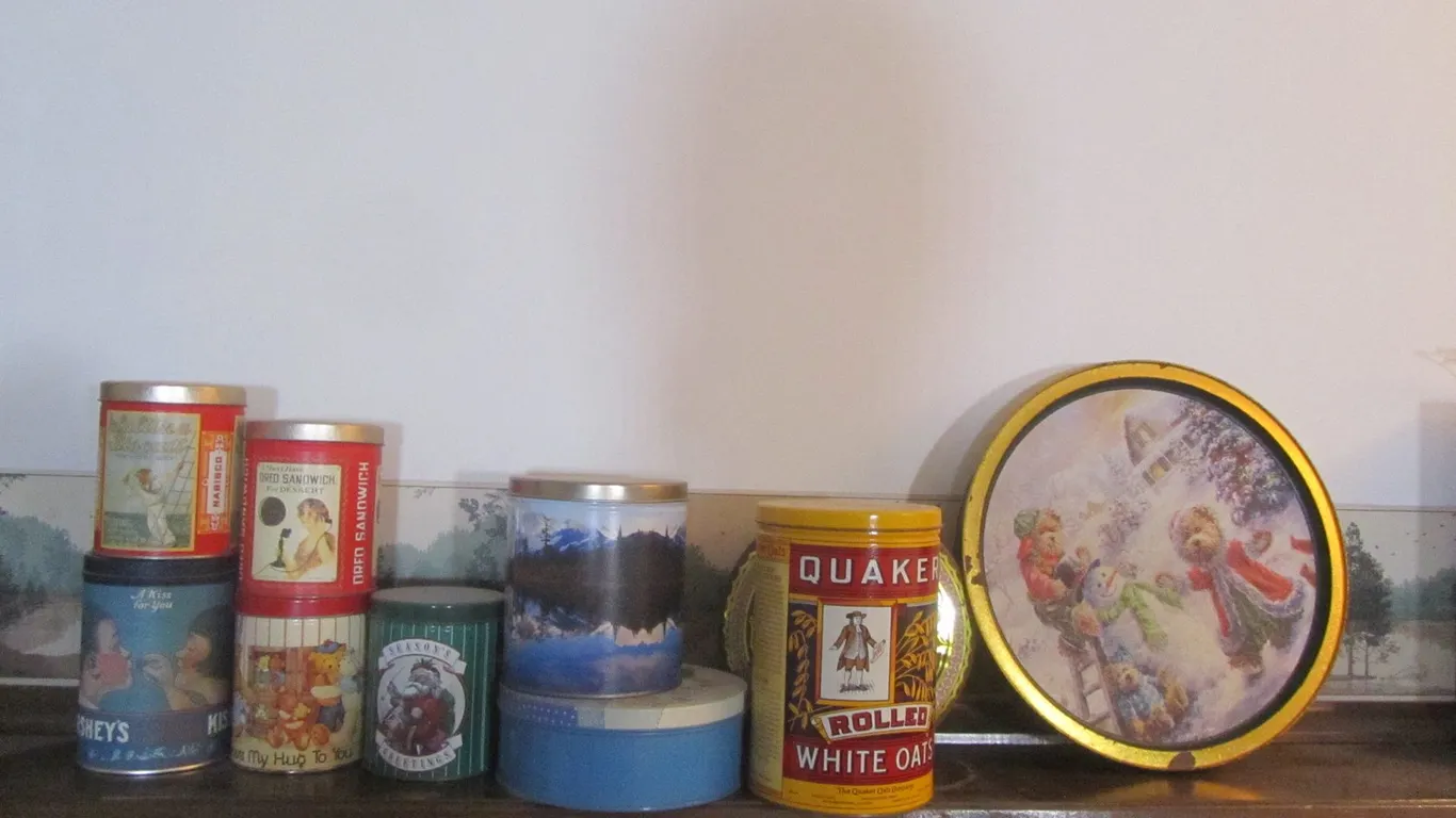 Lot Of Assorted Tins