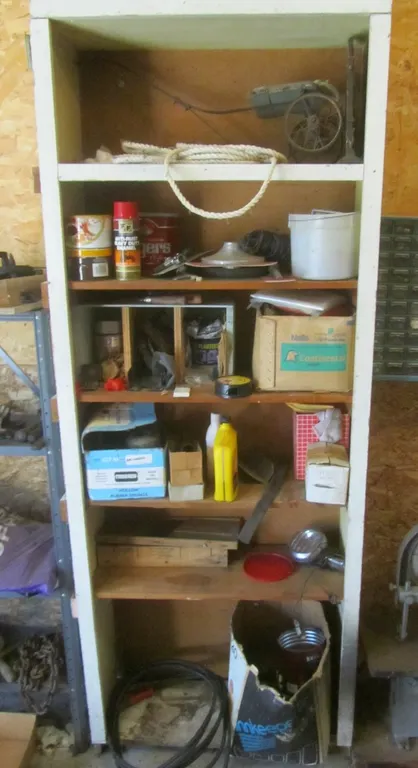 Contents Of Shelf