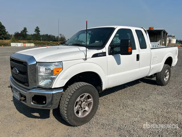 2016 Ford F-250 XL 4x4 Extended Cab Pickup