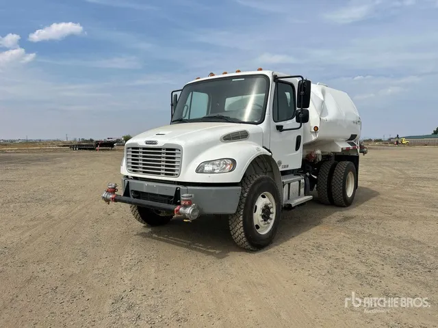 2020 Freightliner M2 106 4x4 Water Truck