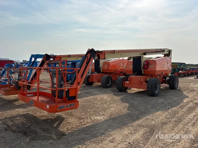 2017 JLG 800 AJ 4WD Diesel Articulating Boom Lift