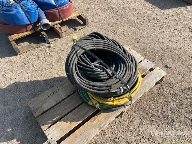 Quantity of (8) Heavy Duty Extension Cords