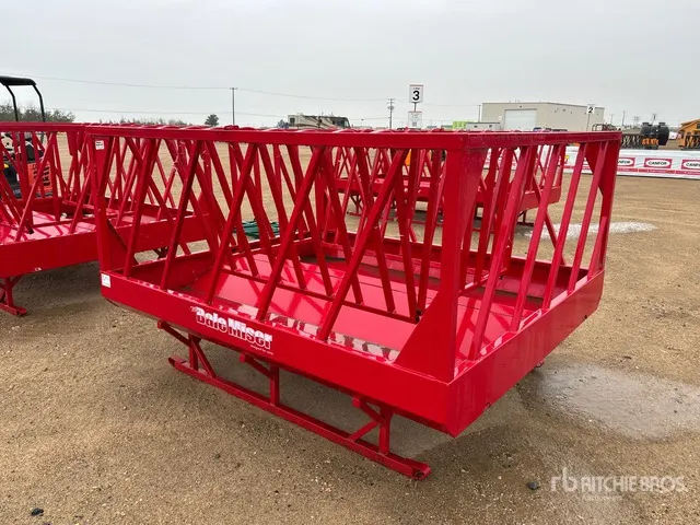 Martin Hayfeeder's & Equipment Bale Miser 7 ft x 8 ft Livestock Feeder (Unused)