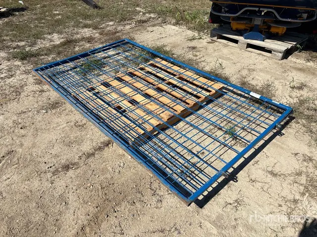 Quantity of (2) Zubot 8 ft x 4 ft 6 in Wire Mesh Livestock Panel (Unused)